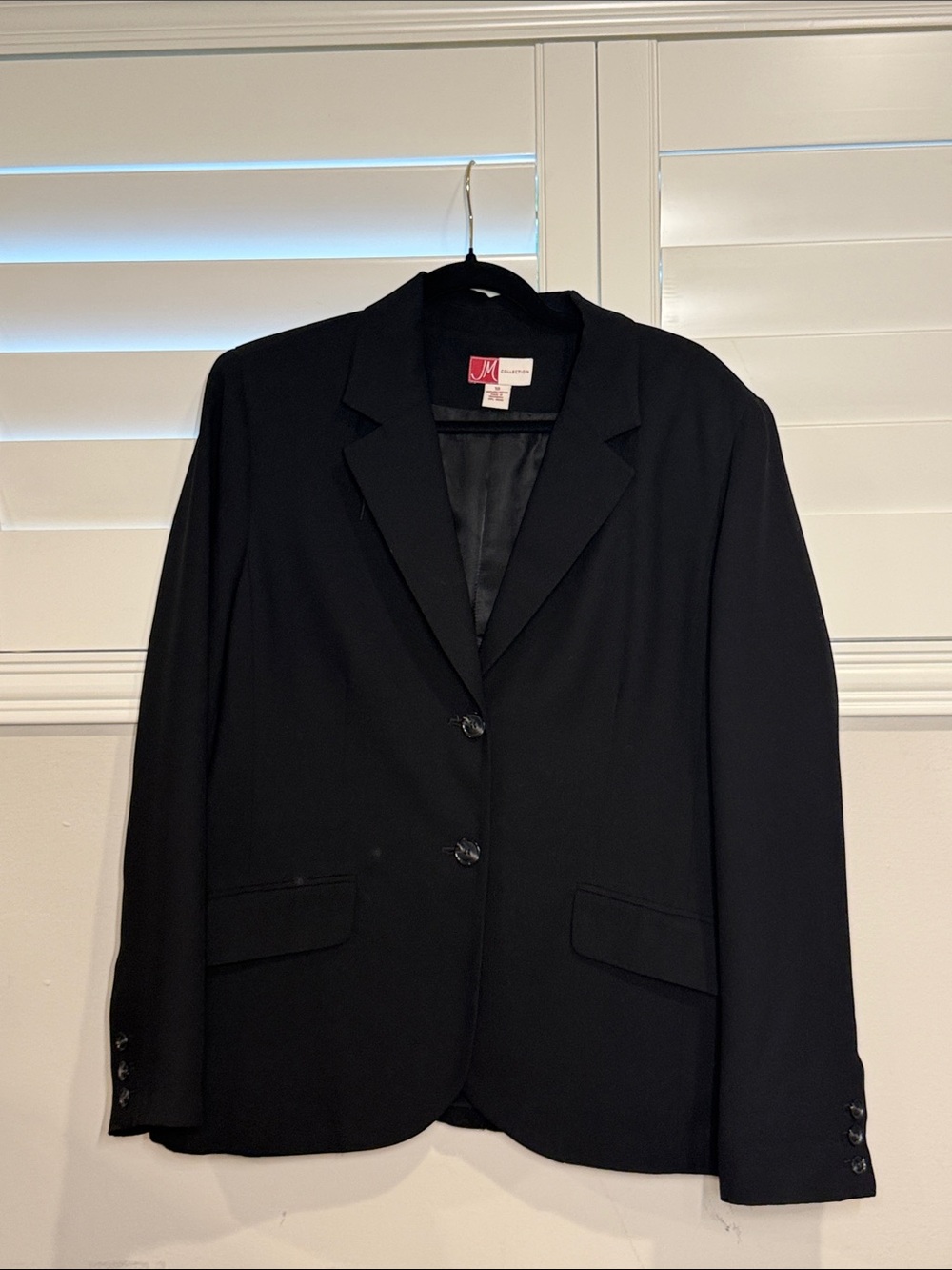 JM Collection Men's Black Two-Button Sport Coat